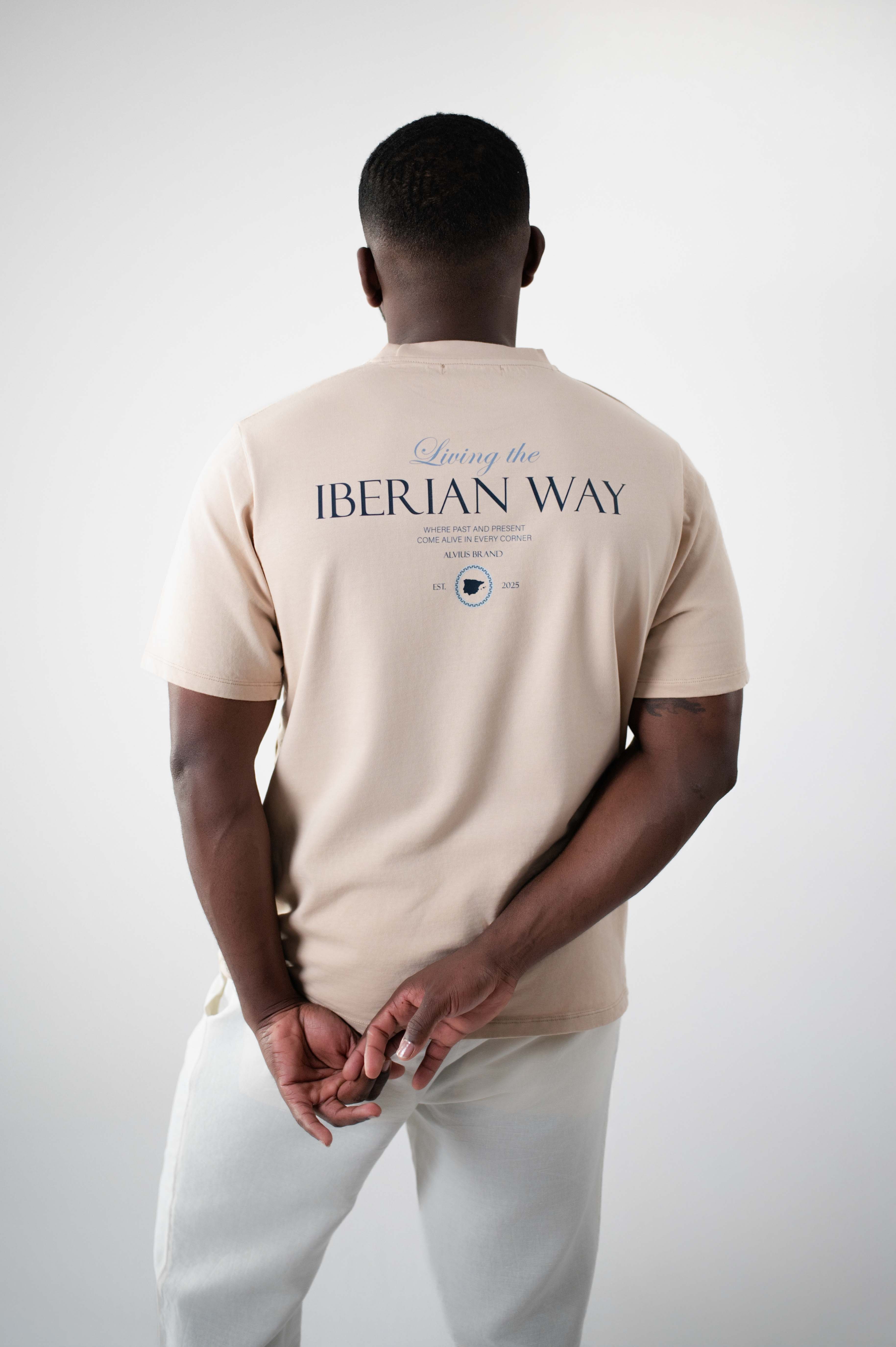 T-Shirt bege com estampado "Living the Iberian Way"